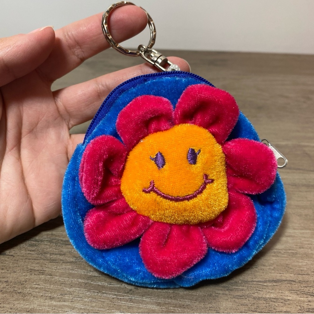 Flower Power Plush Keychain Coin Purse 90s Early 2000s